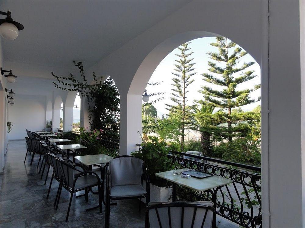 Hotel Athina Karavomylos Exterior foto