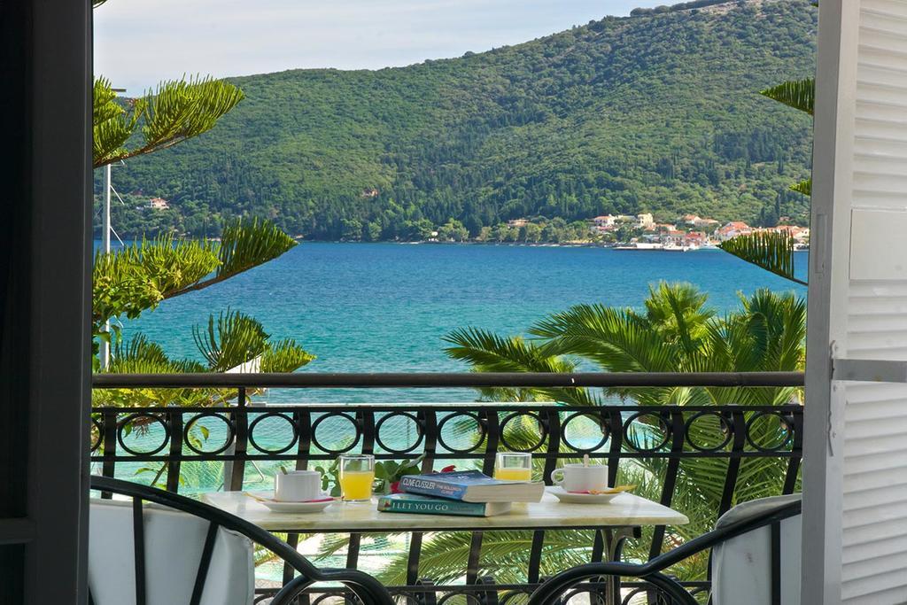 Hotel Athina Karavomylos Exterior foto