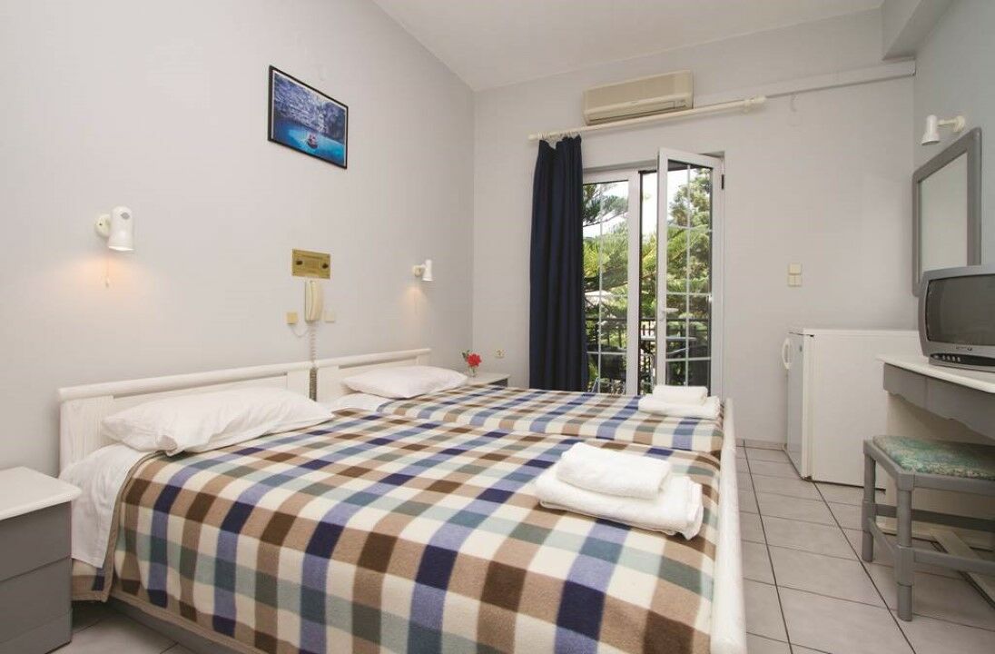 Hotel Athina Karavomylos Exterior foto